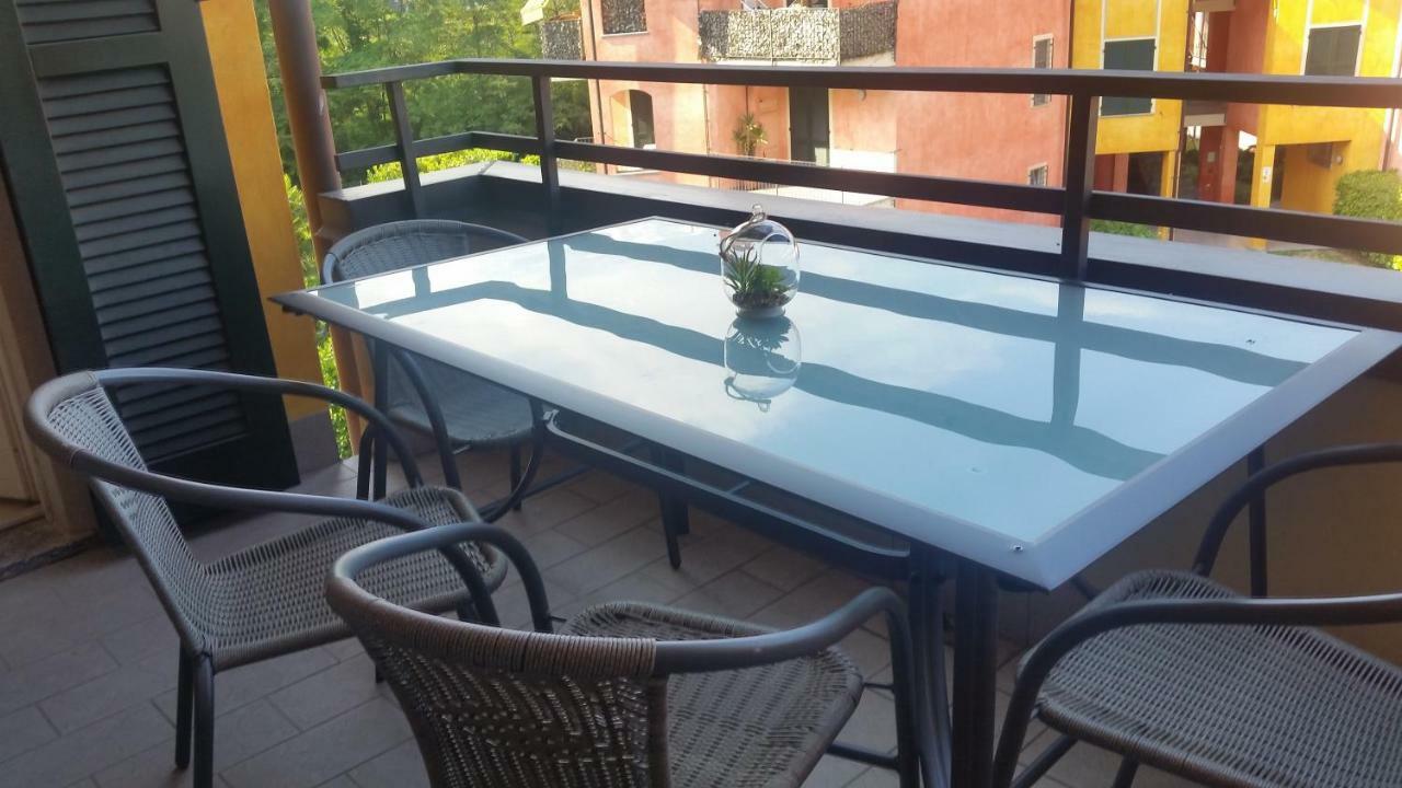 Be Lake Apartment Baveno Buitenkant foto